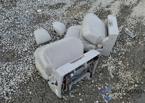 2015 Toyota Sienna Xle z USA, uszkodzony, nr VIN 5TDDK3DC1FS099757